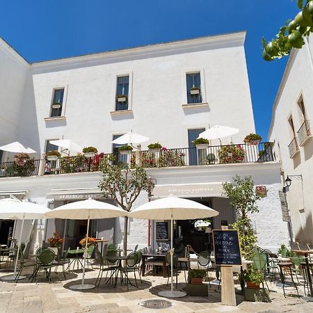 Palazzo Indelli Hotel Monopoli Exterior photo