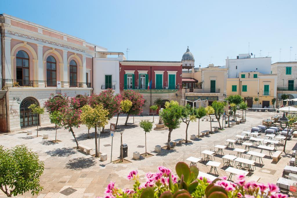 Palazzo Indelli Hotel Monopoli Exterior photo