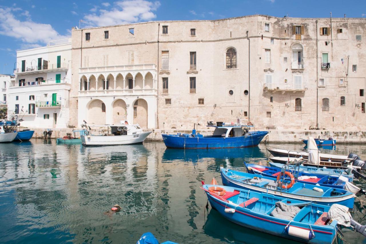 Palazzo Indelli Hotel Monopoli Exterior photo